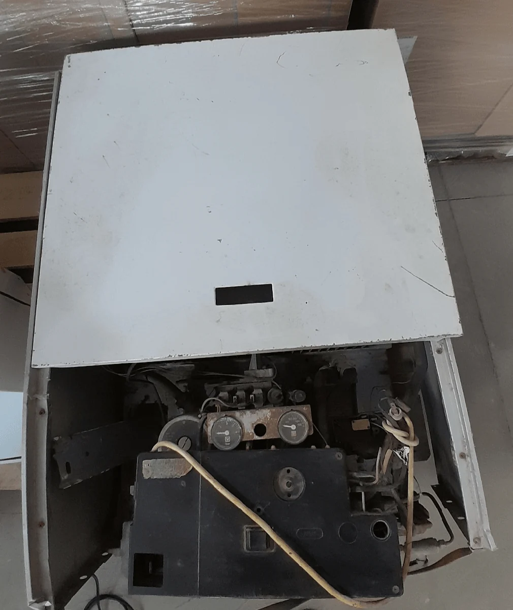 Chaudière mixte Chaffoteaux et Maury 30 KW (en panne) / Collection Celtic — Réf. DST210