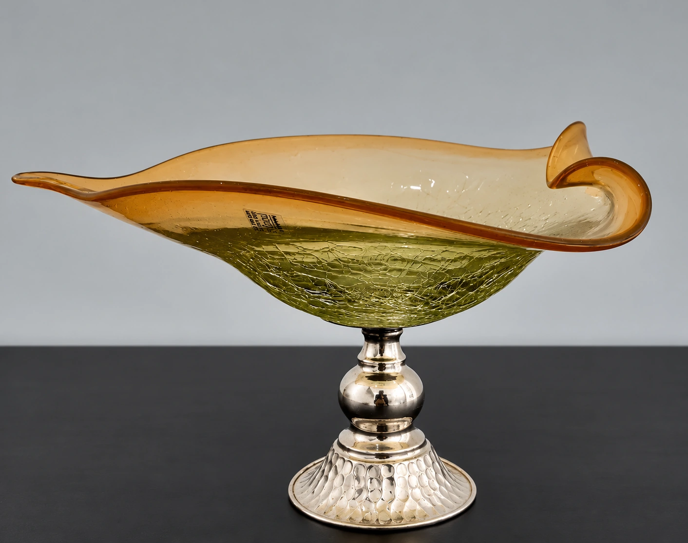 Coupe décorative ambrée sur pied — Réf. DST191